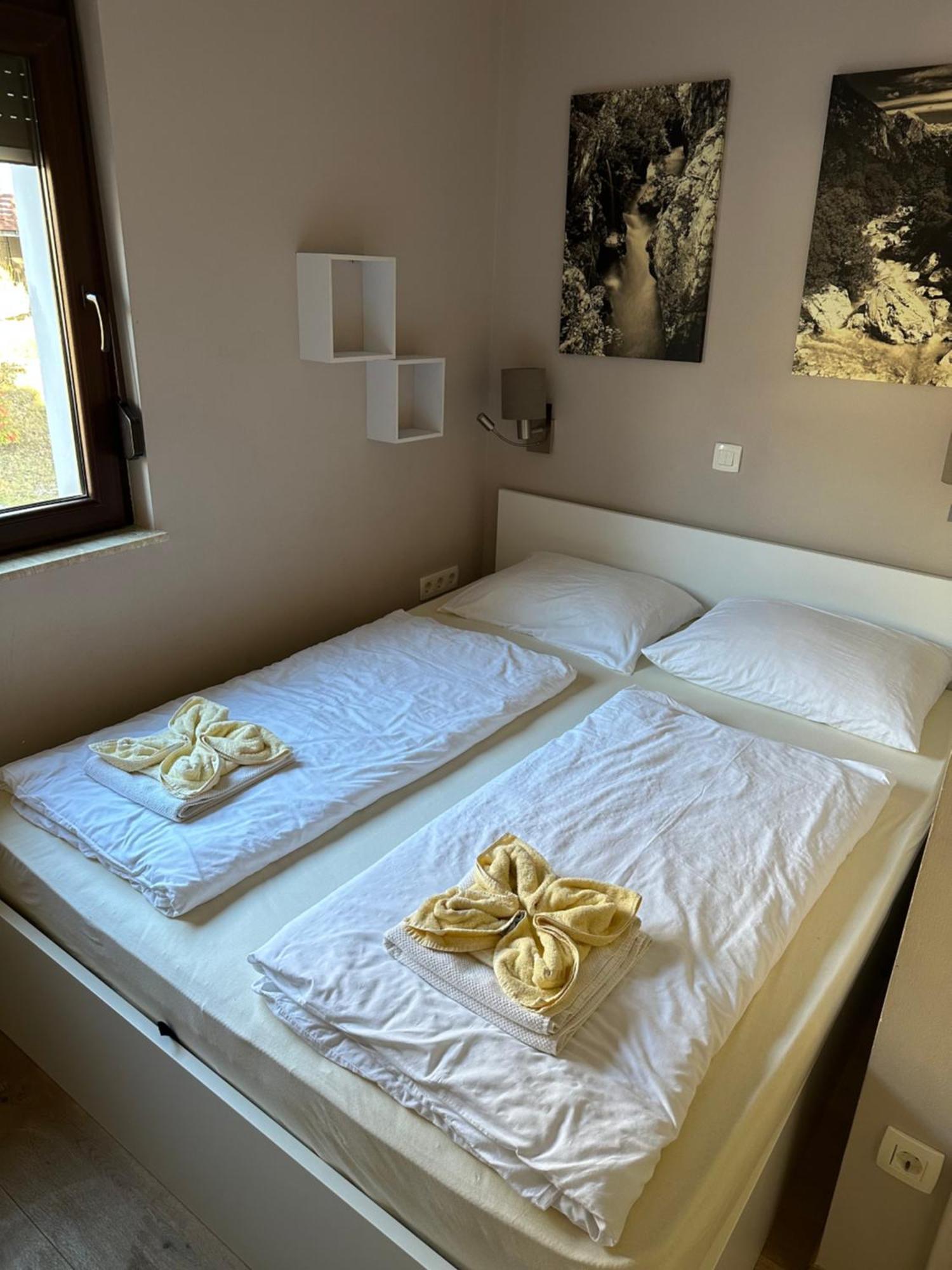 Bovecenter Apartments Kaninska Vas ภายนอก รูปภาพ