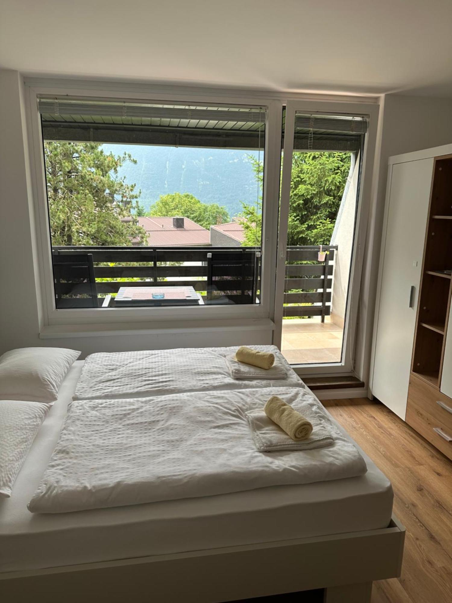 Bovecenter Apartments Kaninska Vas ภายนอก รูปภาพ
