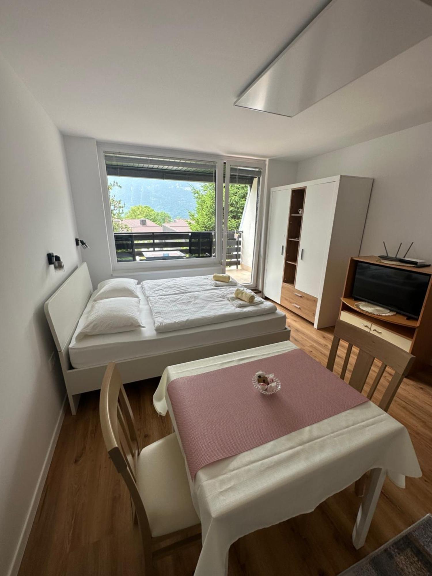 Bovecenter Apartments Kaninska Vas ภายนอก รูปภาพ